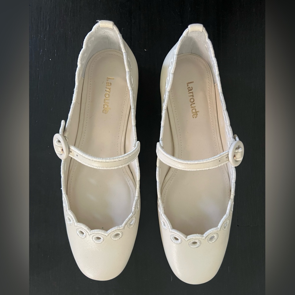 Larroude Blaire Broderie Ballet Flat
